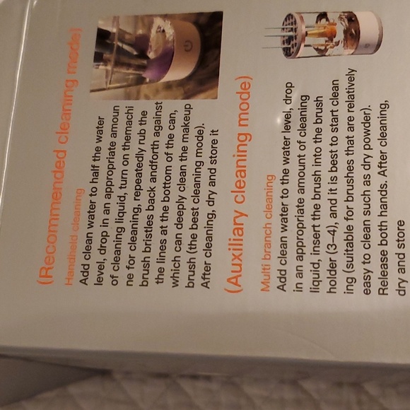 Electric Makeup Brush Cleaner - Picture 4 of 7